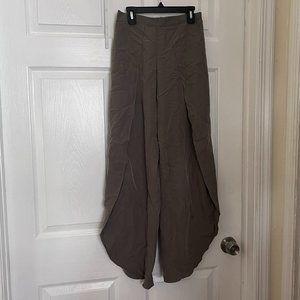 Green Beach Pants (SM) - DREW